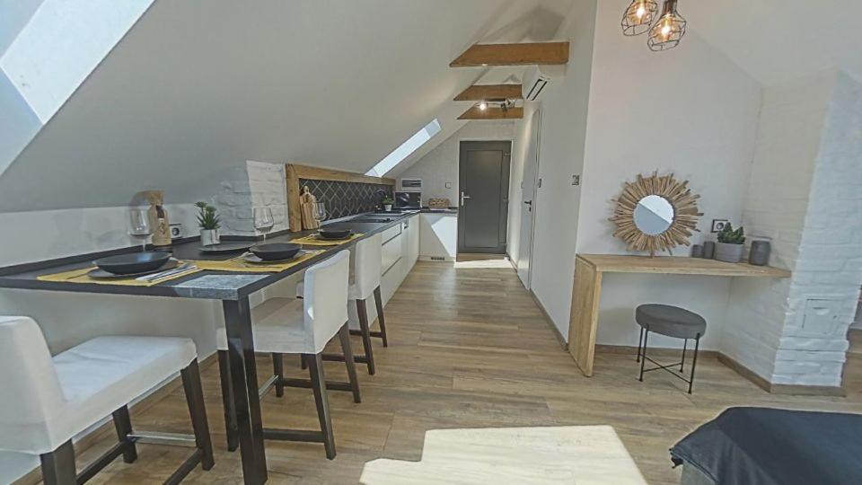 Meszes Apartman カロチャ エクステリア 写真